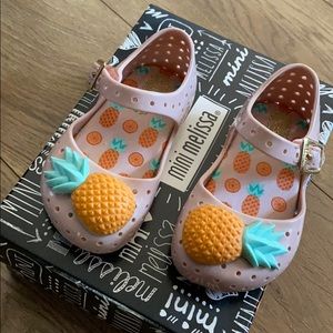 BNIB Mini Melissa baby/toddler shoes. Pink sz 5.